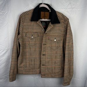 NWT Levi's Plaid Lined Vintage Fit Trucker Jacket